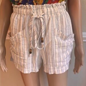 Urban outfitters front pocket shorts size small